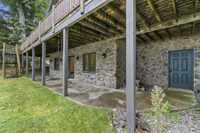 N8234 OAK LANE, Crivitz, WI 54114