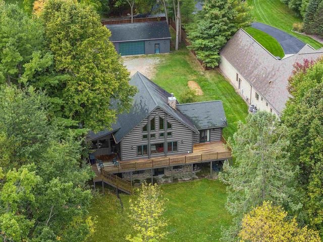 N8234 OAK LANE, Crivitz, WI 54114