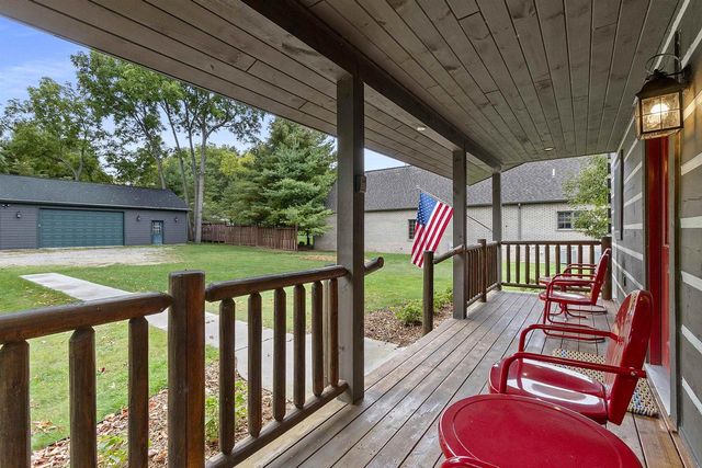 N8234 OAK LANE, Crivitz, WI 54114