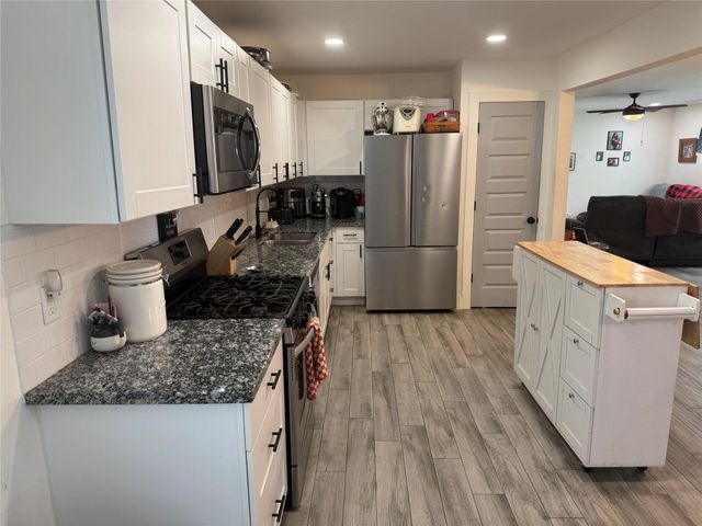 3319 Suiter Way, Pasadena, TX 77503