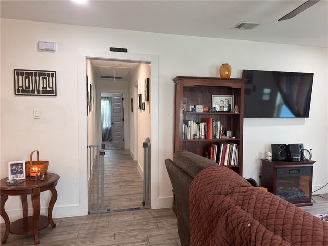 3319 Suiter Way, Pasadena, TX 77503