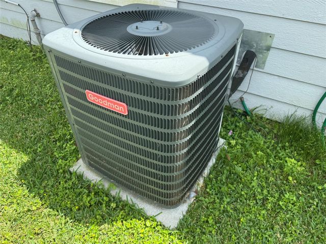 3319 Suiter Way, Pasadena, TX 77503