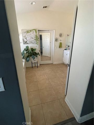 43407 Hampton, Lancaster, CA 93536