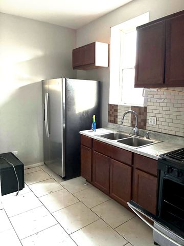 7438 S Stewart Avenue, Chicago, IL 60621