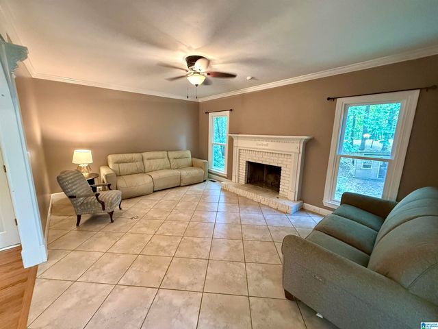 300 TWELVE OAKS CIRCLE, Chelsea, AL 35043