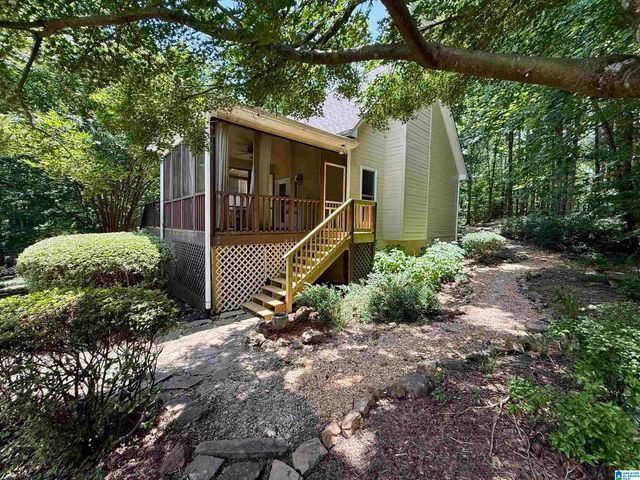 300 TWELVE OAKS CIRCLE, Chelsea, AL 35043
