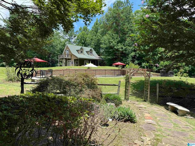 300 TWELVE OAKS CIRCLE, Chelsea, AL 35043