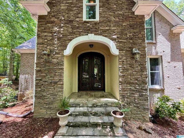 300 TWELVE OAKS CIRCLE, Chelsea, AL 35043