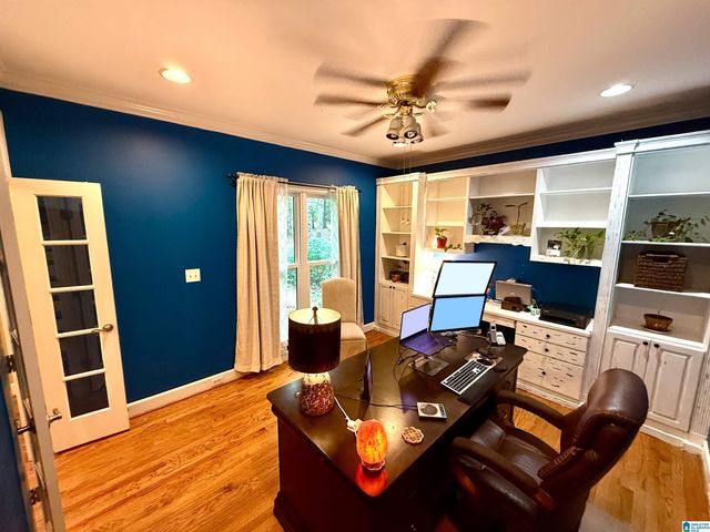 300 TWELVE OAKS CIRCLE, Chelsea, AL 35043
