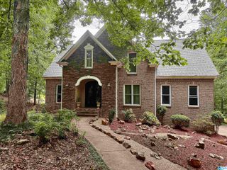 300 TWELVE OAKS CIRCLE, Chelsea, AL 35043