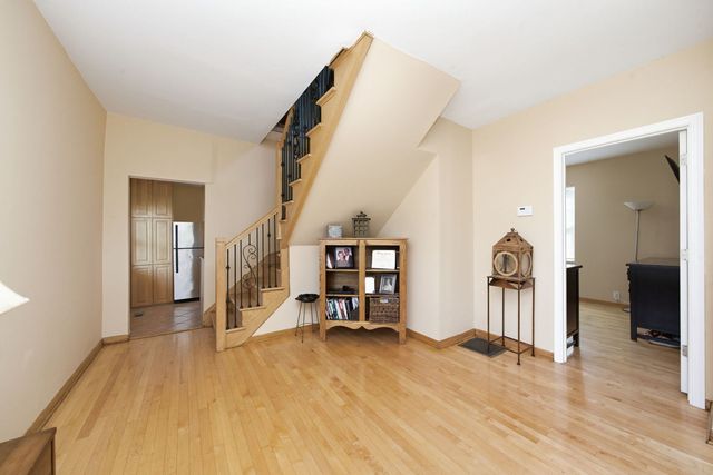 248 W Naperville Road, Westmont, IL 60559