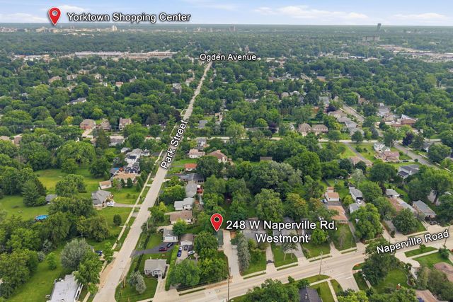 248 W Naperville Road, Westmont, IL 60559