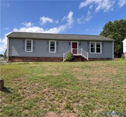 8312 Banshire Ct, Mechanicsville, VA 23111