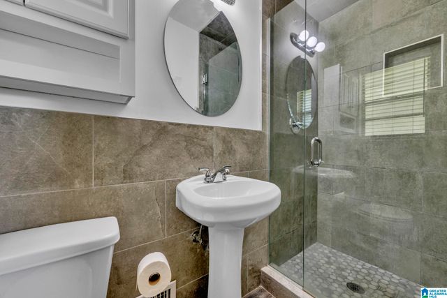 104 6TH STREET, Pleasant Grove, AL 35127