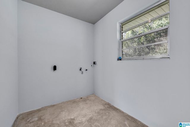 104 6TH STREET, Pleasant Grove, AL 35127