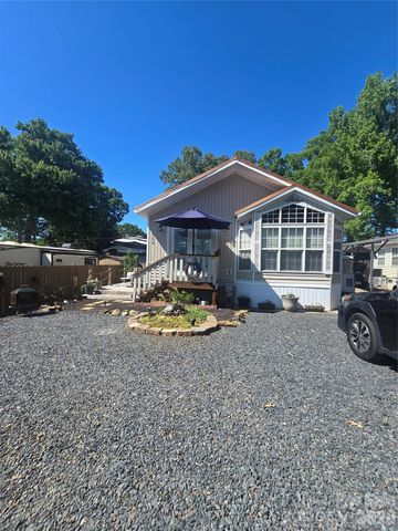 110 Twin Bluff Trail C-61, Mount Gilead, NC 27306