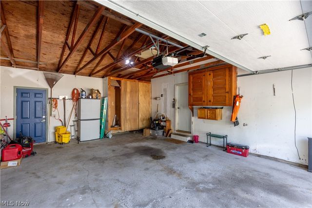 3425 Roanoke Street NW, Massillon, OH 44646