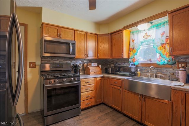3425 Roanoke Street NW, Massillon, OH 44646