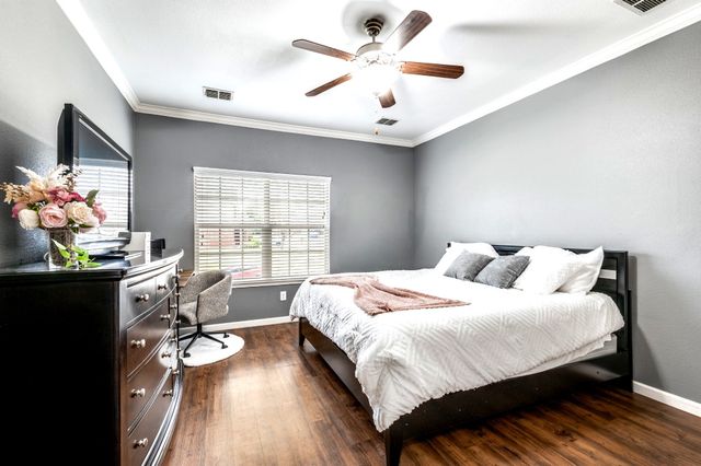 8912 Sundance Trail, Cross Roads, TX 76227