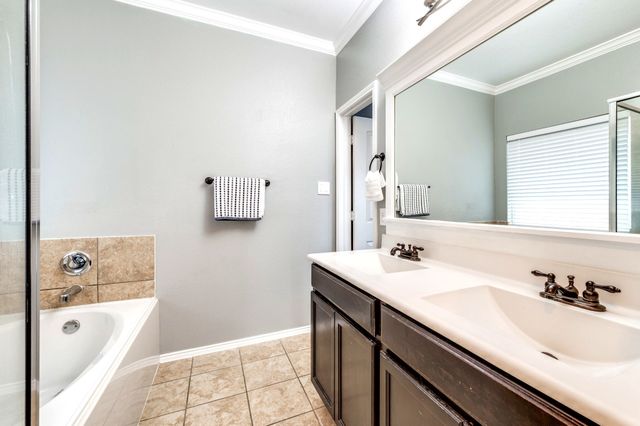 8912 Sundance Trail, Cross Roads, TX 76227