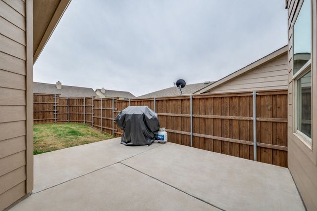 8912 Sundance Trail, Cross Roads, TX 76227