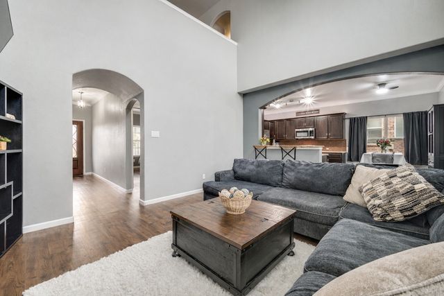 8912 Sundance Trail, Cross Roads, TX 76227