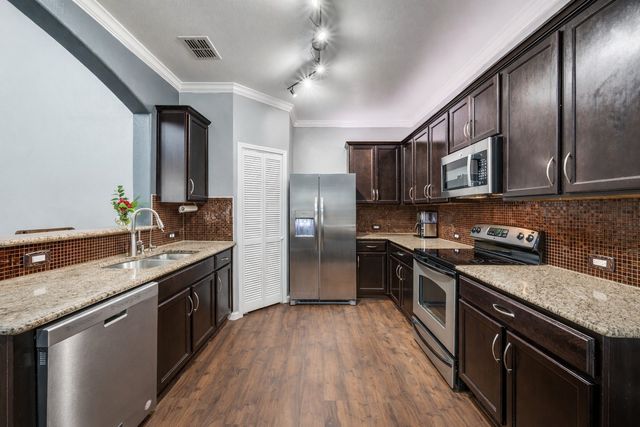 8912 Sundance Trail, Cross Roads, TX 76227