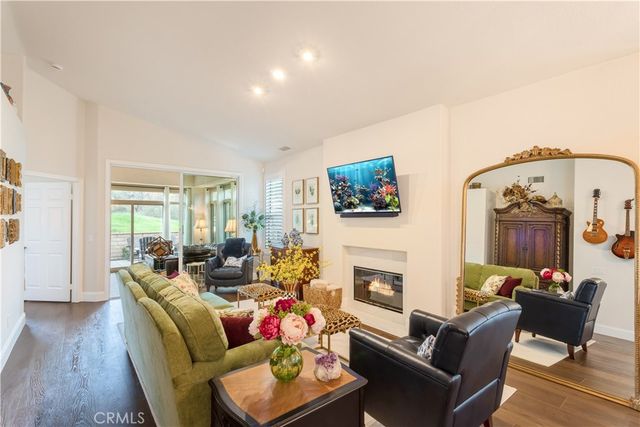 37865 Bear View Circle, Murrieta, CA 92562