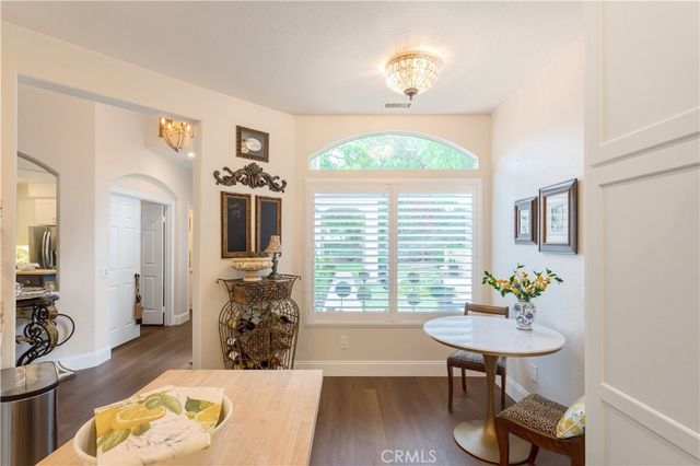 37865 Bear View Circle, Murrieta, CA 92562