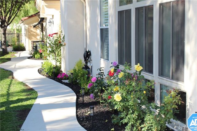 37865 Bear View Circle, Murrieta, CA 92562