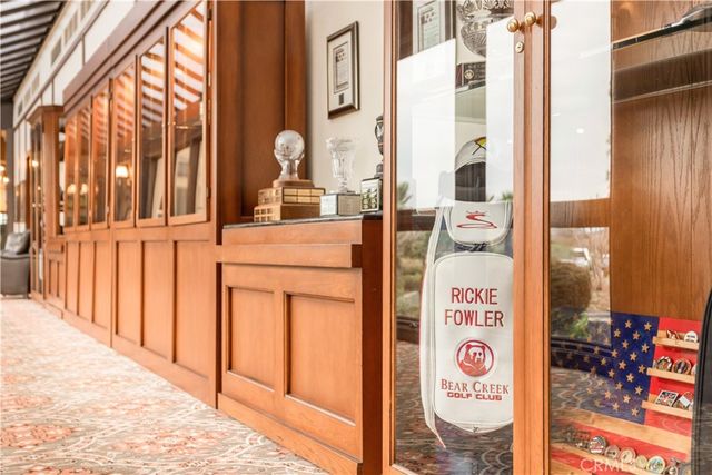 37865 Bear View Circle, Murrieta, CA 92562