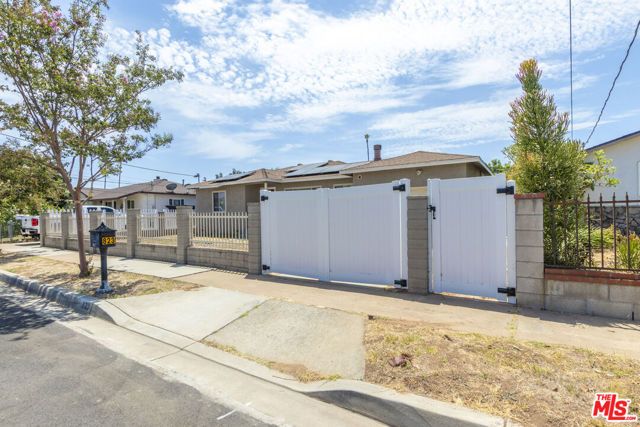 823 Erica Street, Escondido, CA 92027