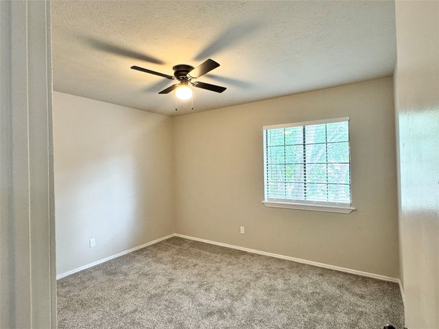 3913 Wrenwood Drive, Fort Worth, TX 76137