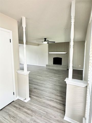 3913 Wrenwood Drive, Fort Worth, TX 76137