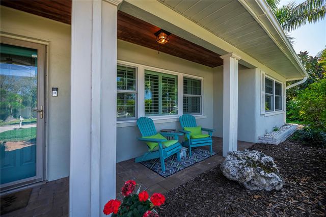 809 NOKOMIS AVENUE S, Venice, FL 34285