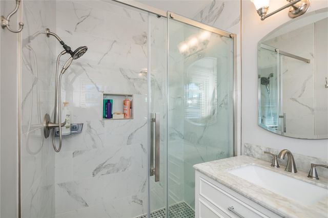 809 NOKOMIS AVENUE S, Venice, FL 34285