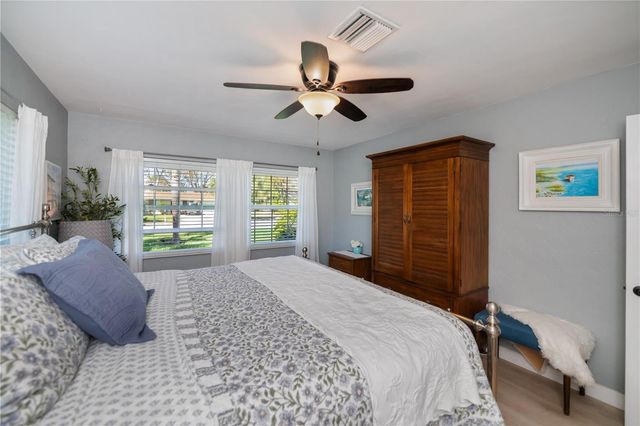 809 NOKOMIS AVENUE S, Venice, FL 34285