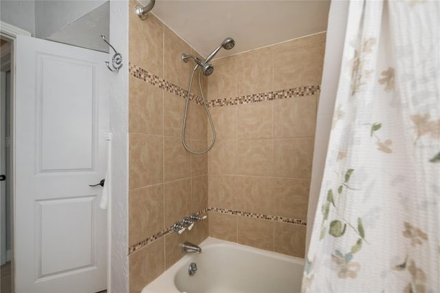 809 NOKOMIS AVENUE S, Venice, FL 34285