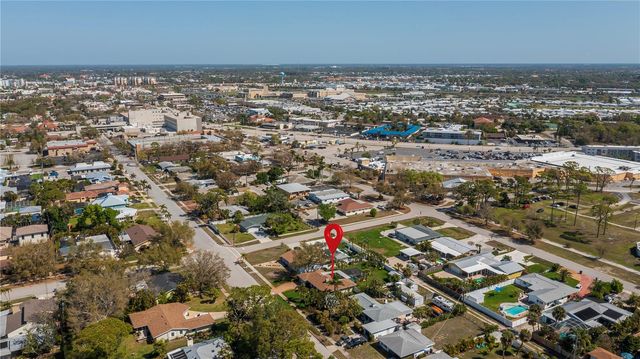 809 NOKOMIS AVENUE S, Venice, FL 34285
