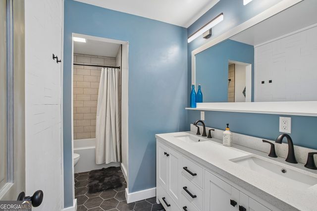 155 Aspen Way, Fayetteville, GA 30214