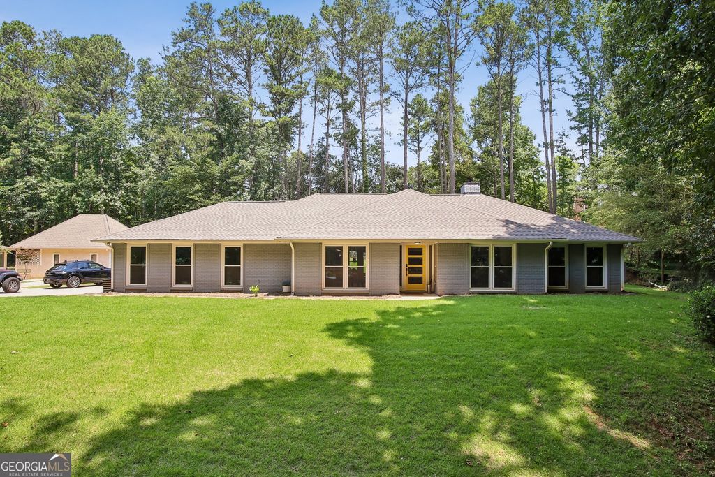 155 Aspen Way, Fayetteville, GA 30214