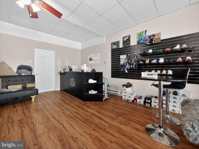 866 E HIGH ST, Pottstown, PA 19464