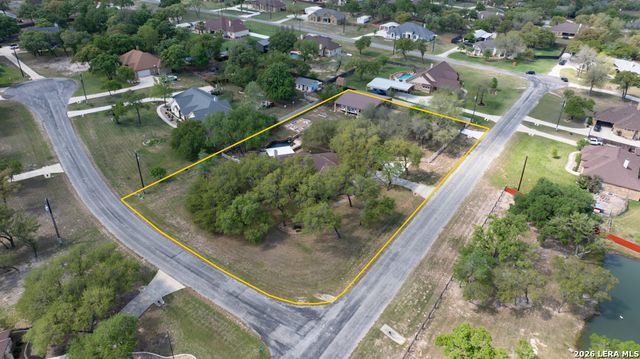 128 Bucks, La Vernia, TX 78121