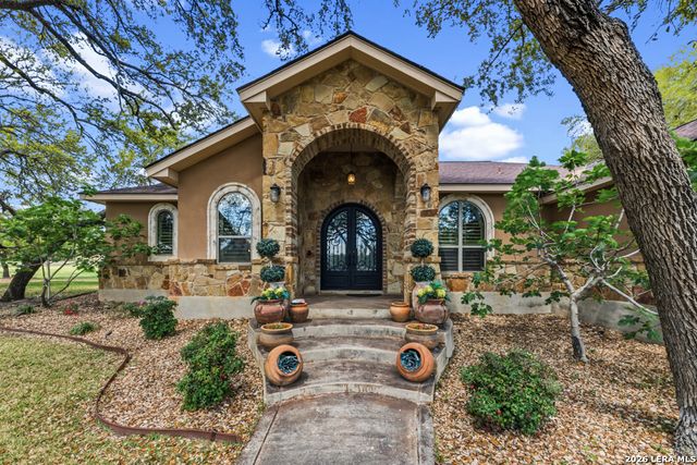 128 Bucks, La Vernia, TX 78121