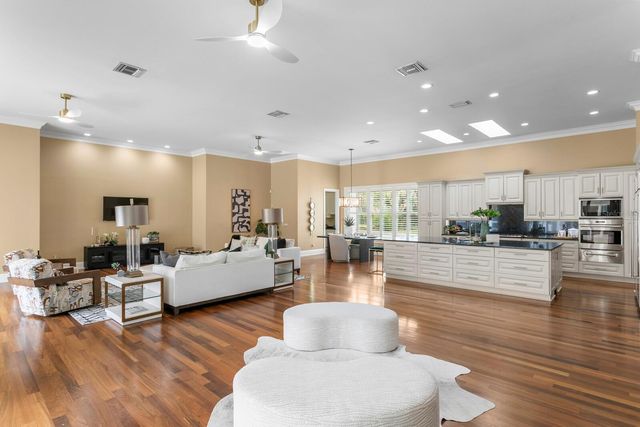 16504 AVILA BOULEVARD, Tampa, FL 33613