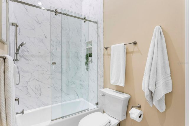 16504 AVILA BOULEVARD, Tampa, FL 33613