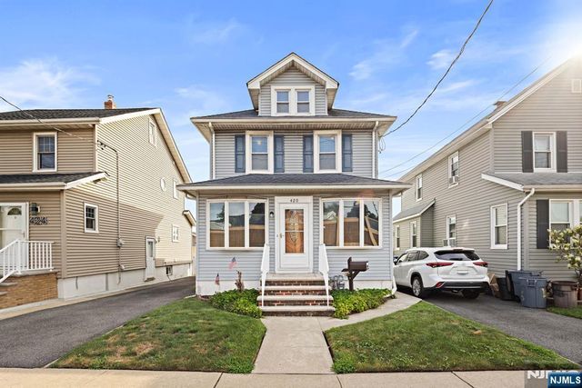 420 Rutherford Avenue, Lyndhurst, NJ 07071