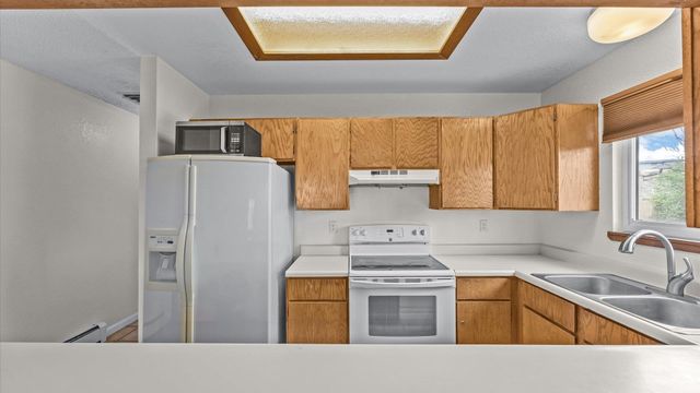 2411 Hidden Valley Dr Apt A, Grand Junction, CO 81507