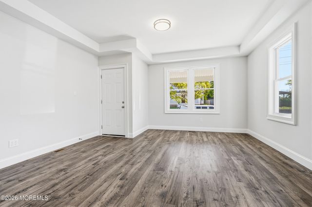 22 Washington Street, Long Branch, NJ 07740