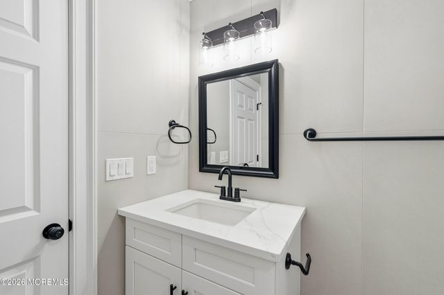 22 Washington Street, Long Branch, NJ 07740